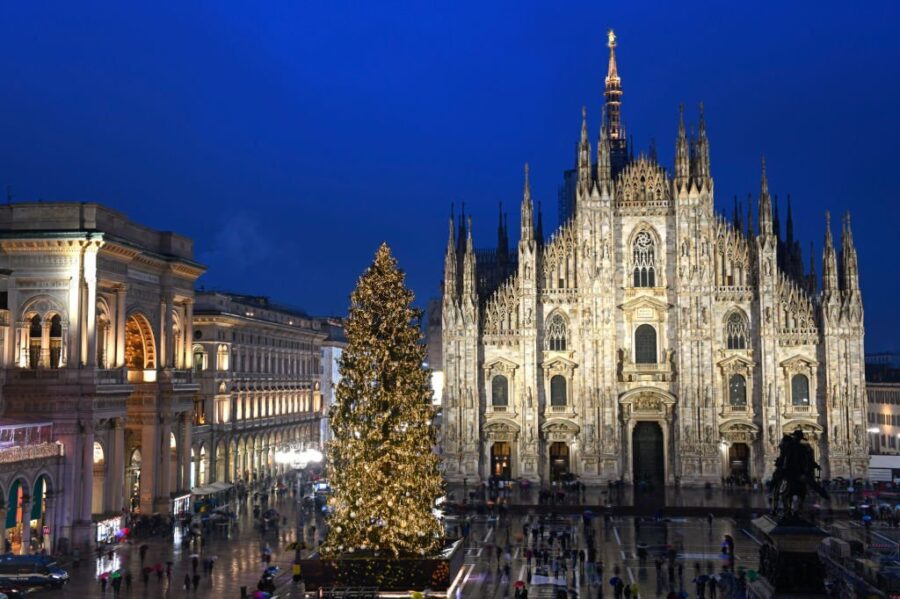 15 Destinations to Spend Christmas in Italy - Merryl's Travel & Tricks