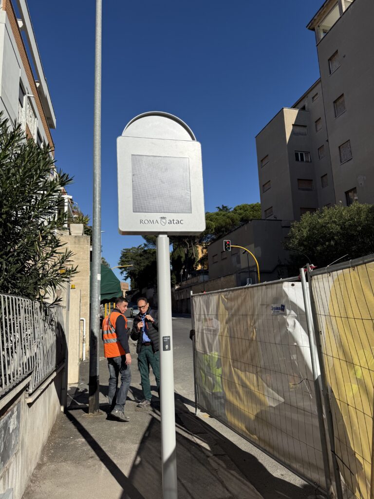 Screen to check live bus timings at certain bus stops in Rome
